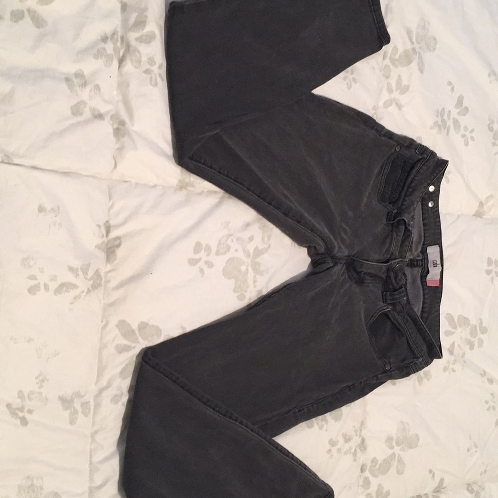 Cabi super skinny jeans size 0 dark grey